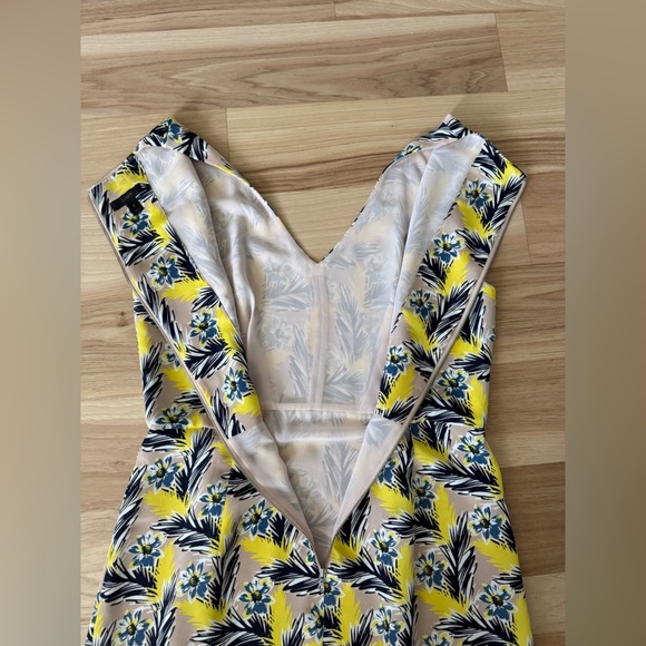 J. Crew 100% Silk Spring Meadow Floral Dress Yellow size 10 - Picture 8 of 14